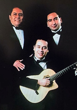 Trio America / Restaurant Events  / Rep. Rigoberto - Pedro - Raul